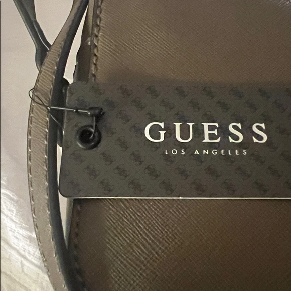 Guess Los Angeles Brown Crossbody Bag NWT - Picture 11 of 11